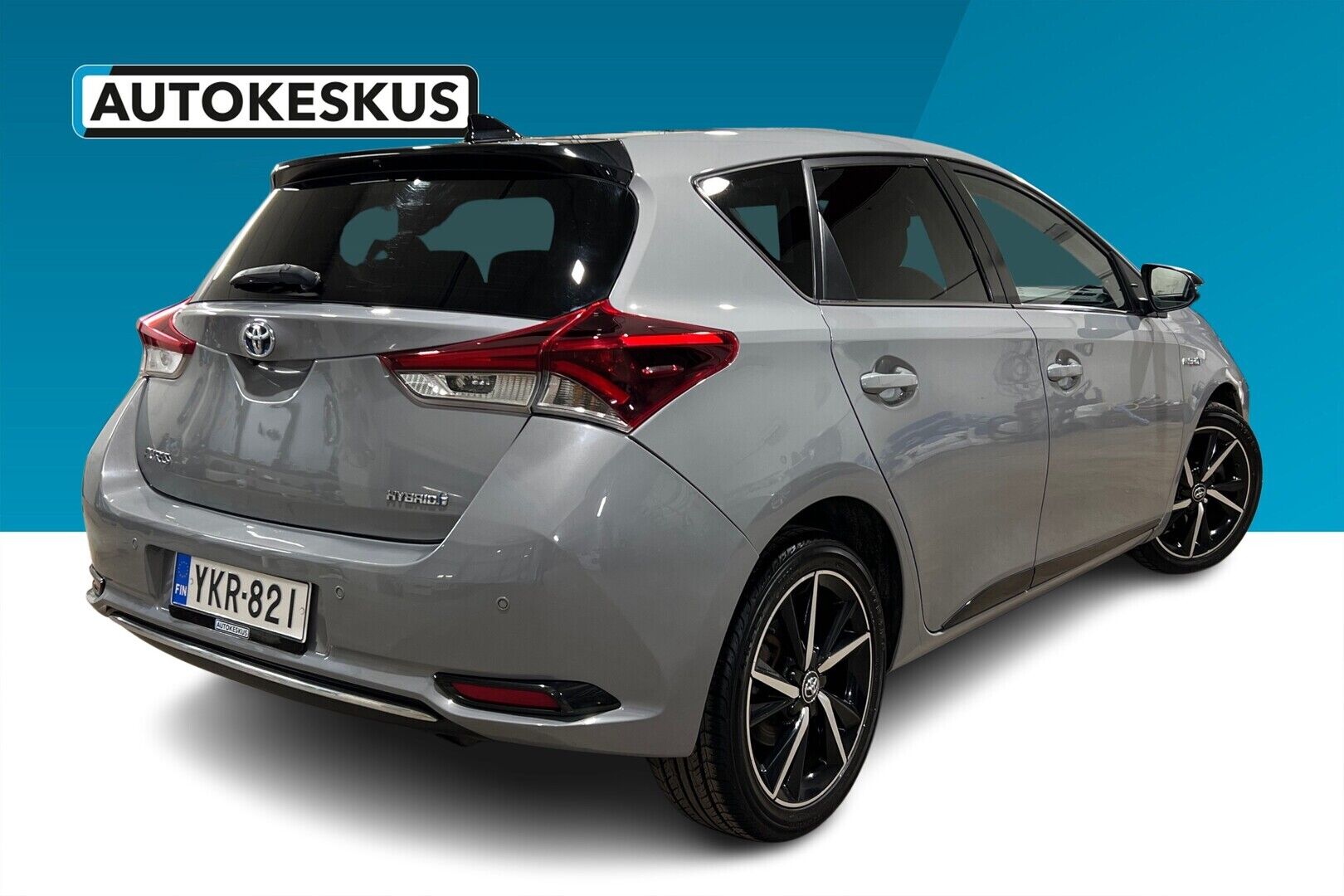 Toyota Auris iso kuva 1