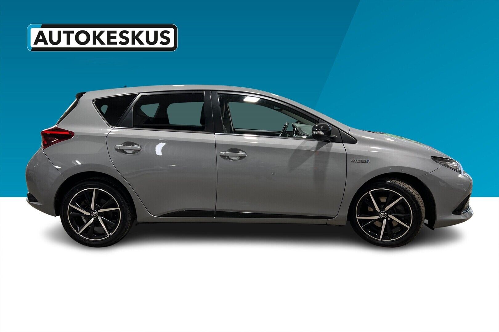 Toyota Auris iso kuva 4