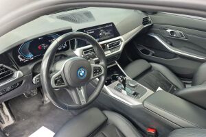 BMW 3-sarja esikatselu 1