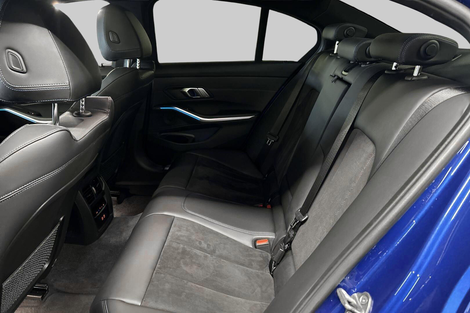 BMW 3-sarja iso kuva 8