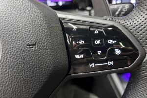 Volkswagen Golf esikatselu 16