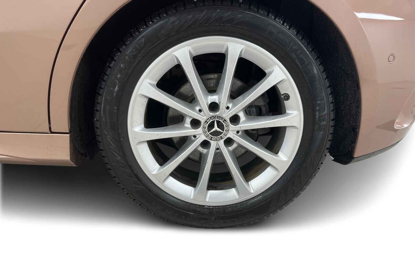 Mercedes-Benz A iso kuva 16