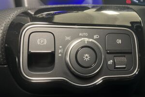 Mercedes-Benz A esikatselu 21