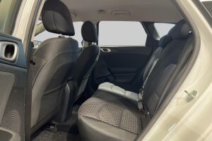 Kia Ceed esikatselu 10