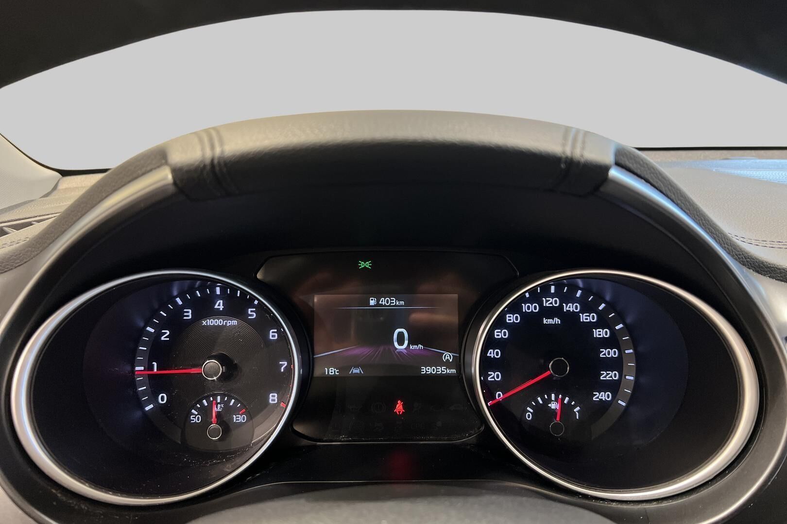 Kia Ceed iso kuva 14
