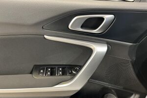 Kia Ceed esikatselu 23
