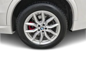 BMW X5 esikatselu 12