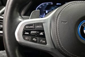 BMW X5 esikatselu 18