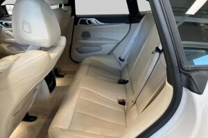 BMW i4 M50 esikatselu 10