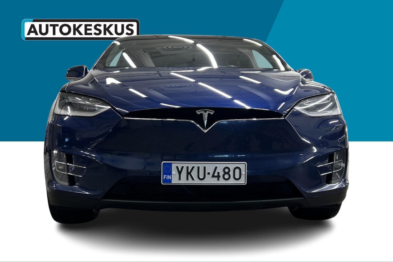 Tesla Model X iso kuva 20