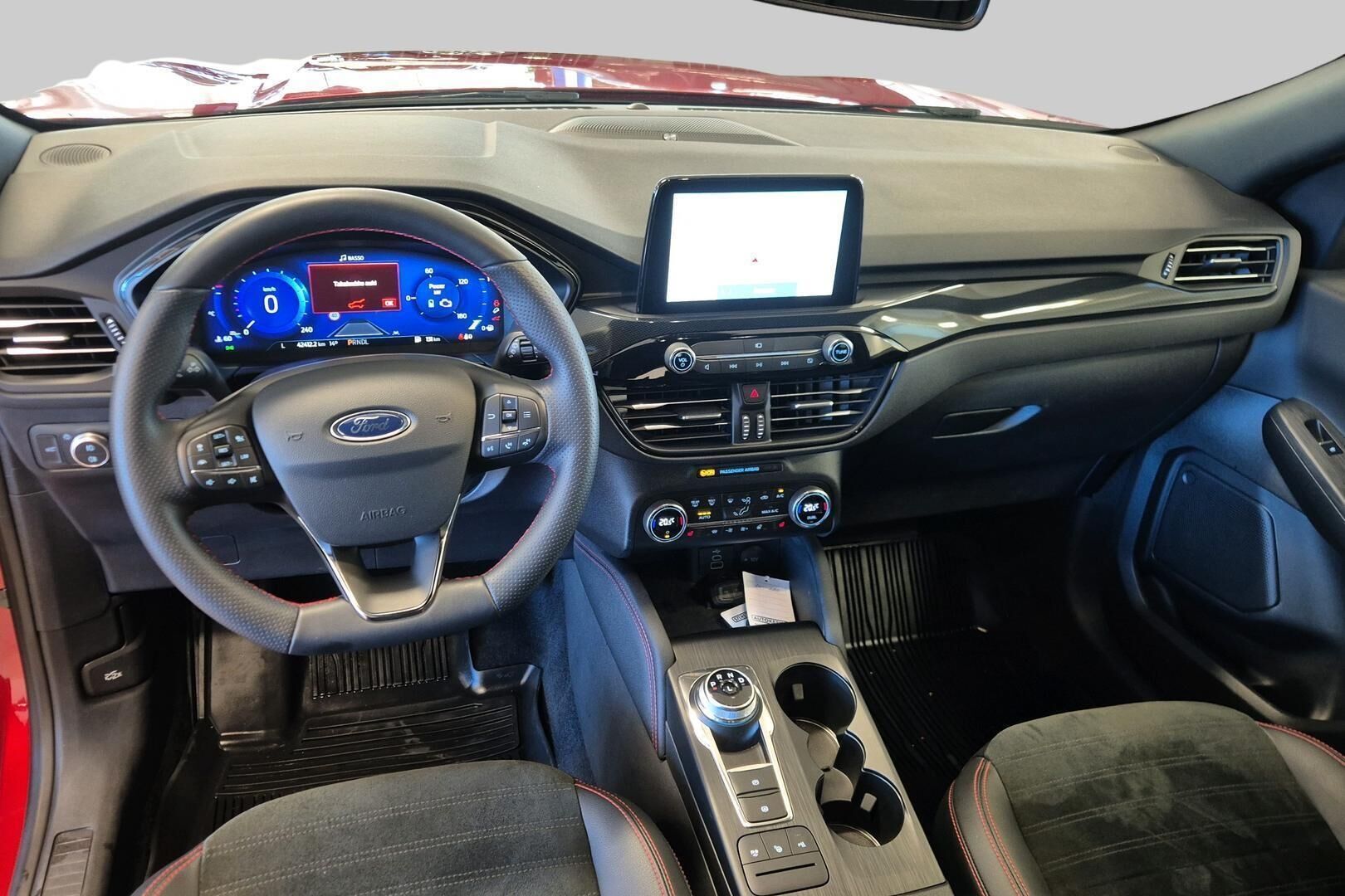 Ford Kuga iso kuva 9