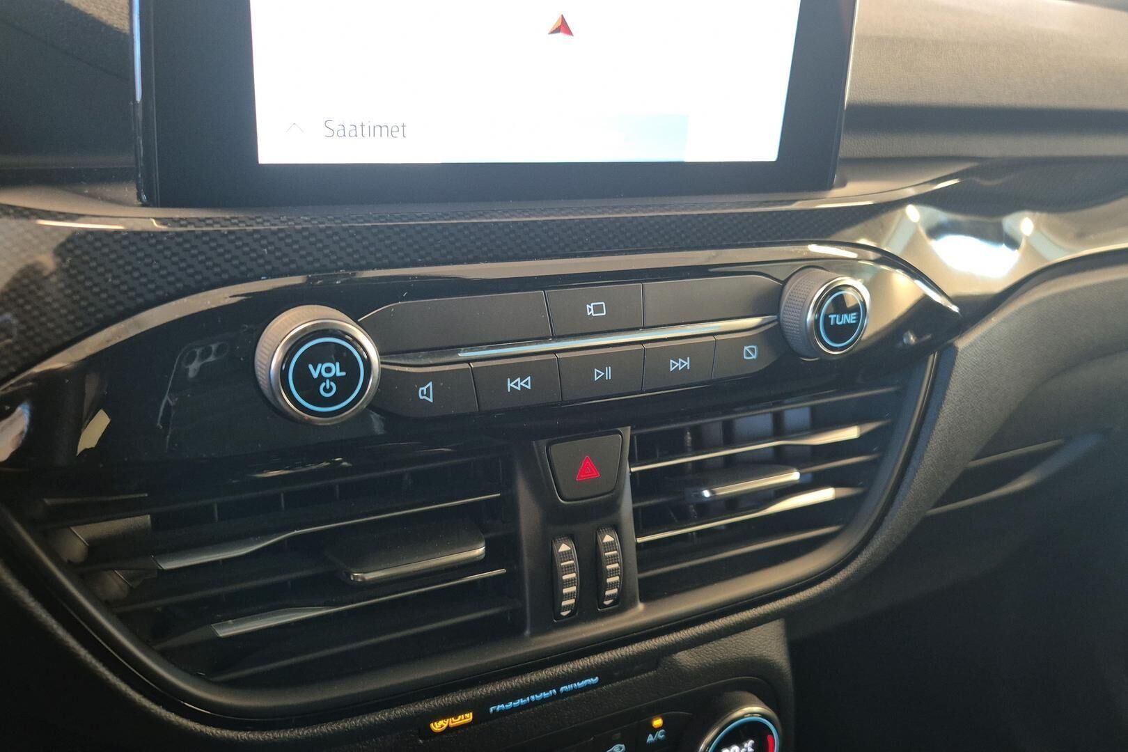 Ford Kuga iso kuva 13