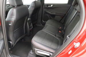 Ford Kuga esikatselu 4