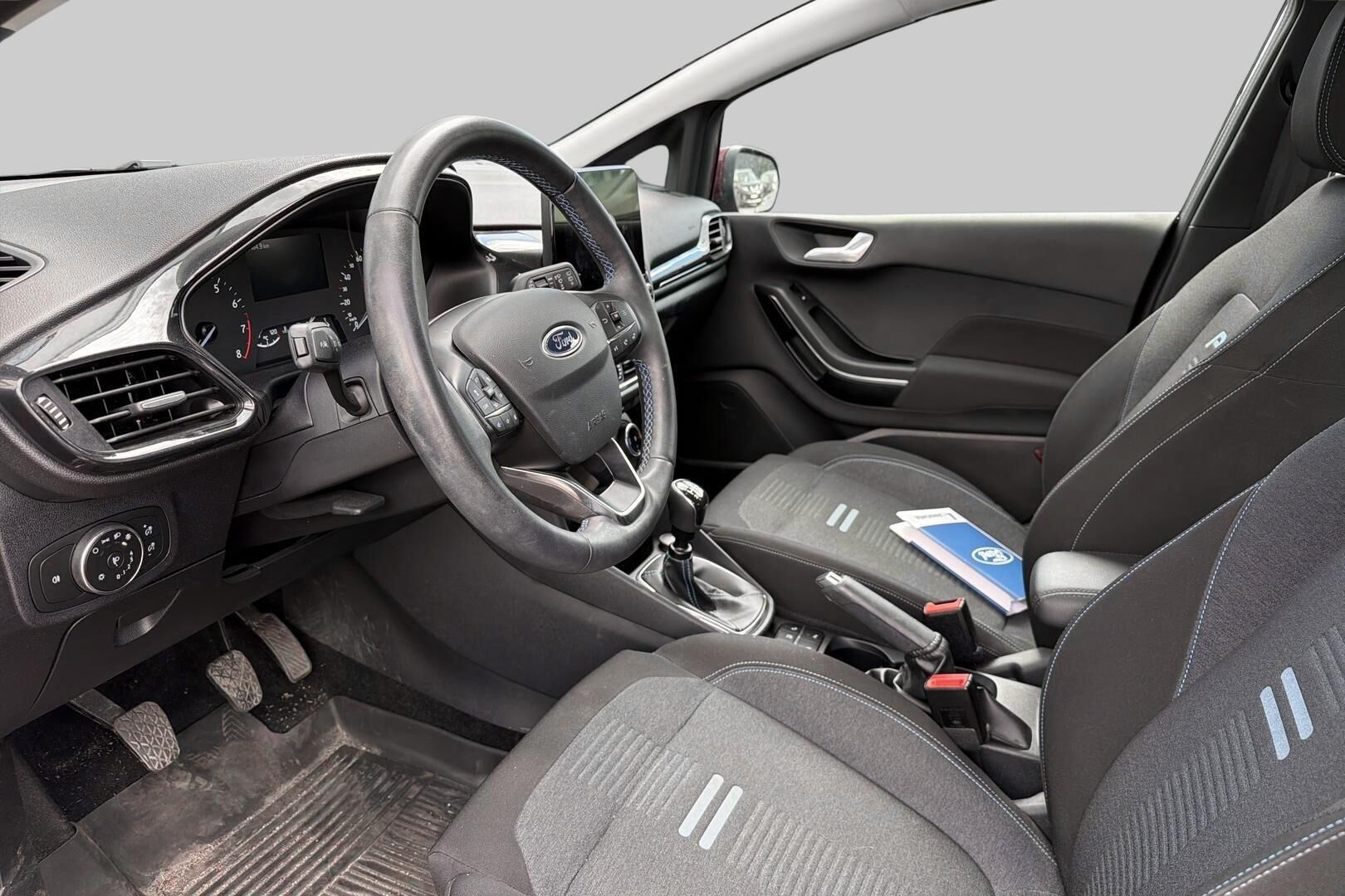Ford Fiesta iso kuva 4