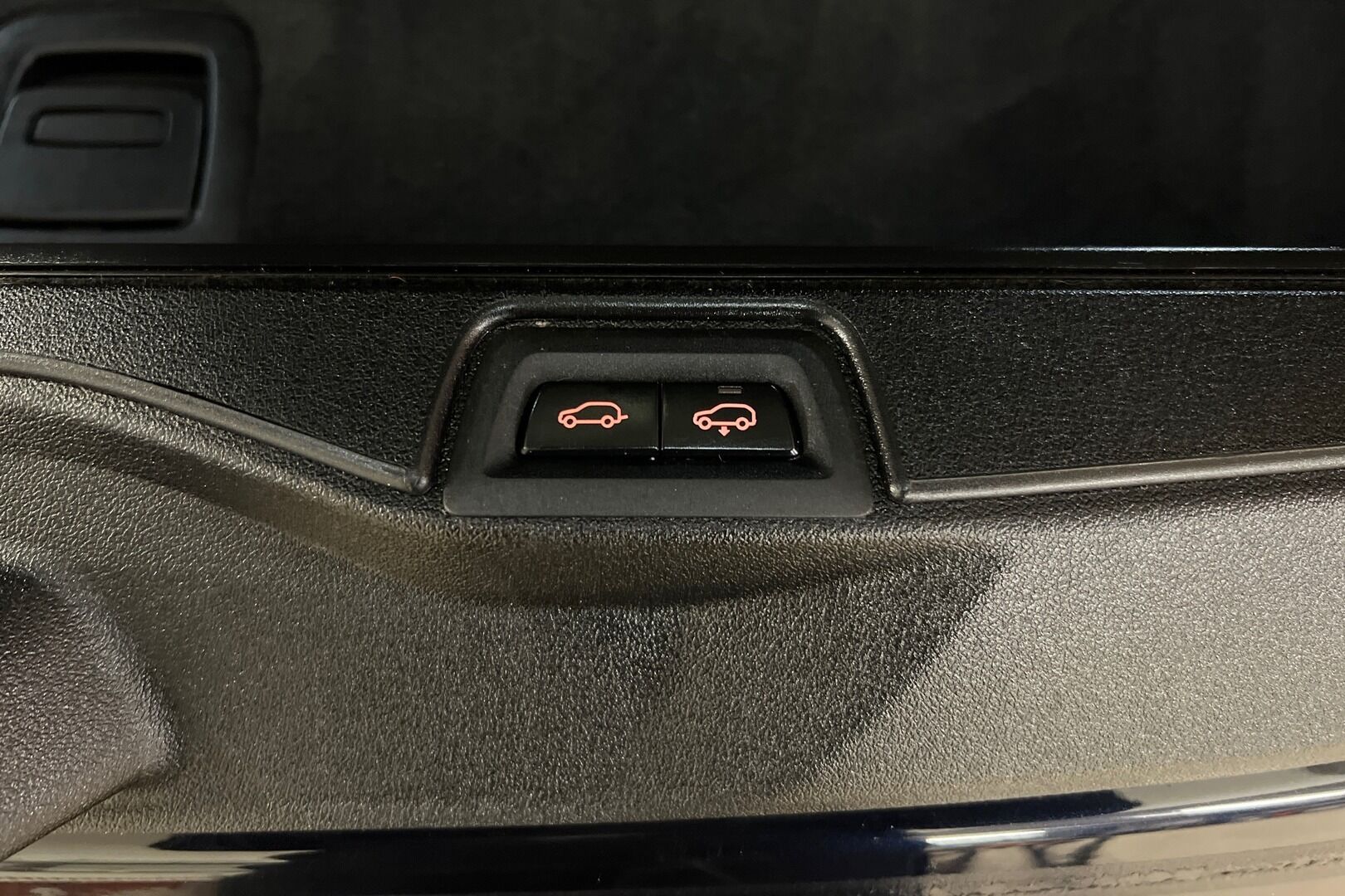 BMW X5 iso kuva 10
