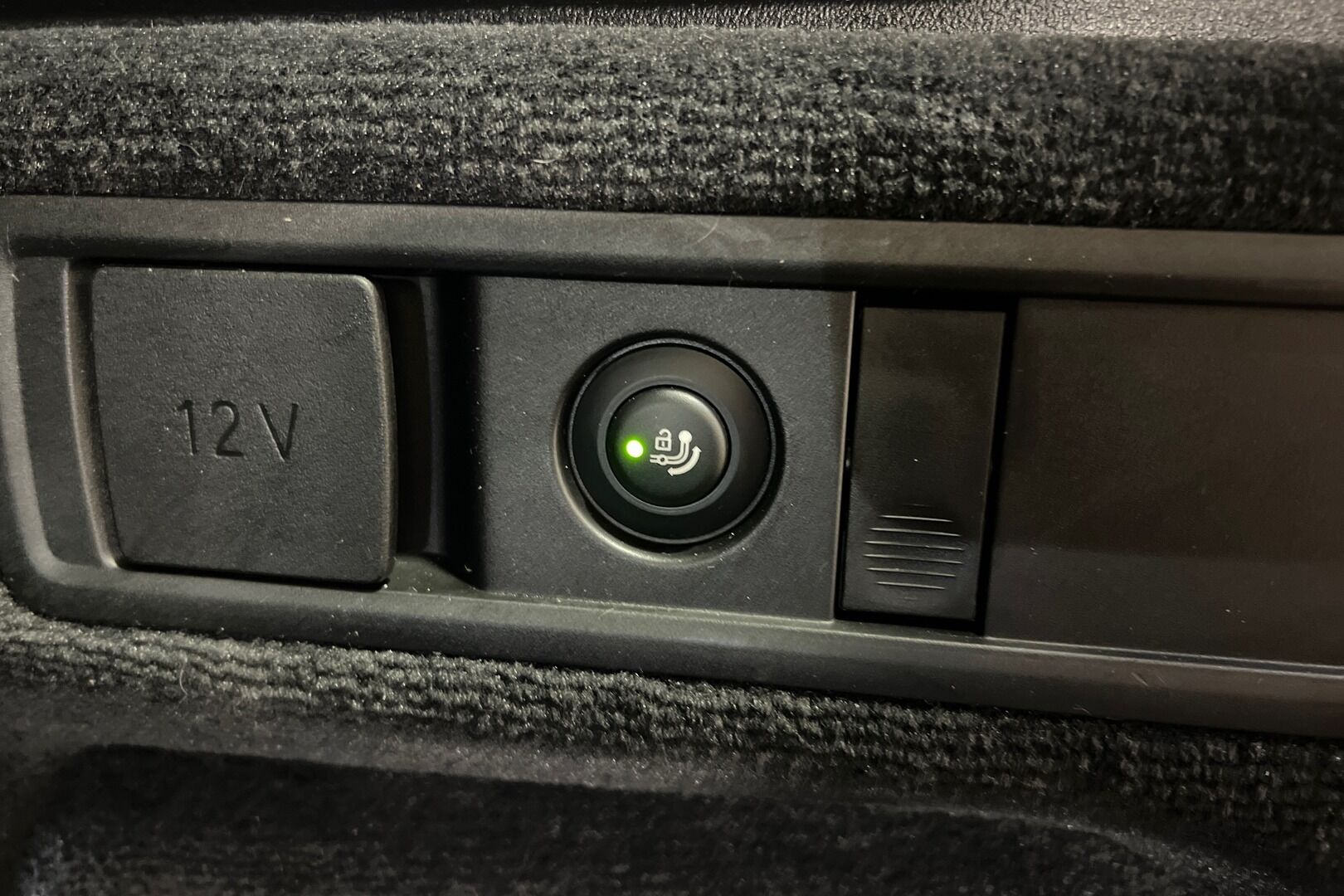 BMW X5 iso kuva 11