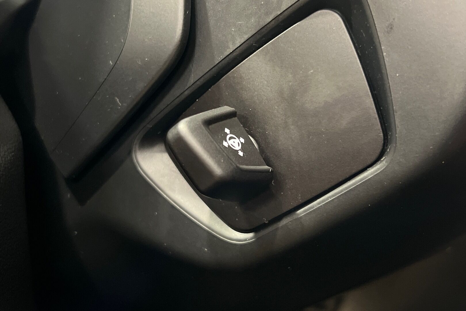 BMW X5 iso kuva 16