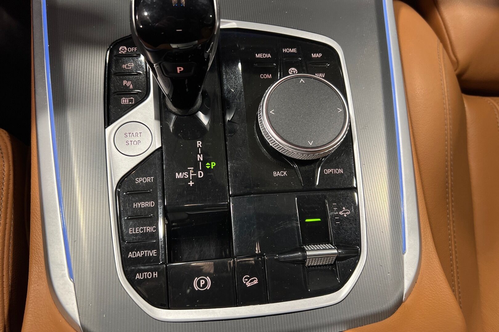 BMW X5 iso kuva 19
