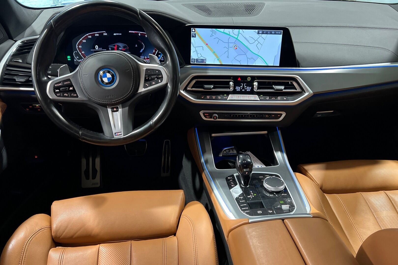 BMW X5 iso kuva 6