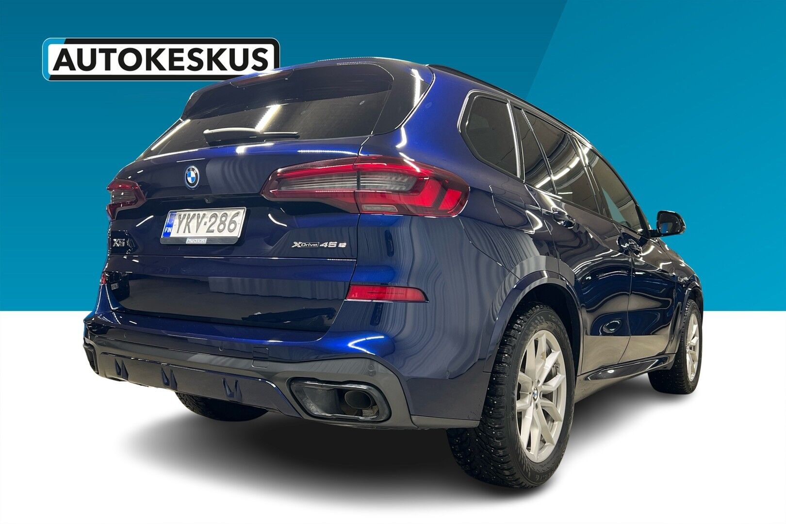 BMW X5 iso kuva 1