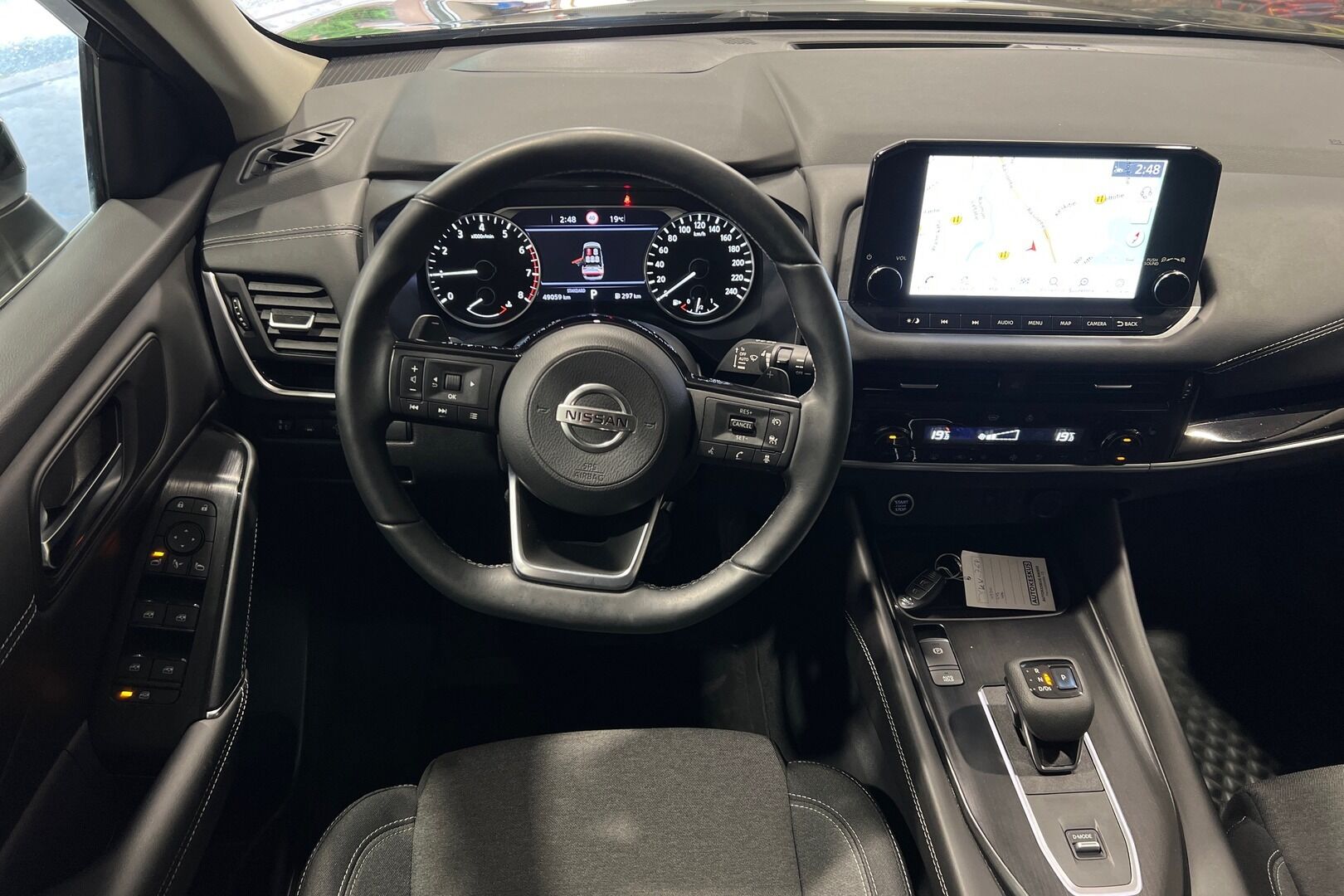 Nissan Qashqai iso kuva 7