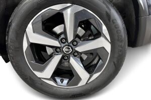 Nissan Qashqai esikatselu 13