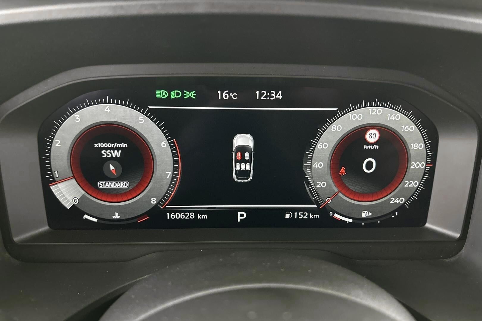 Nissan Qashqai iso kuva 13
