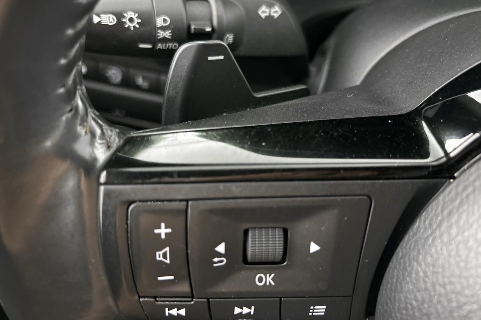 Nissan Qashqai iso kuva 28