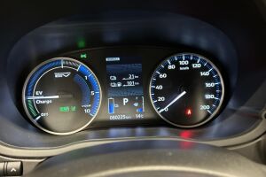 Mitsubishi Eclipse Cross esikatselu 19