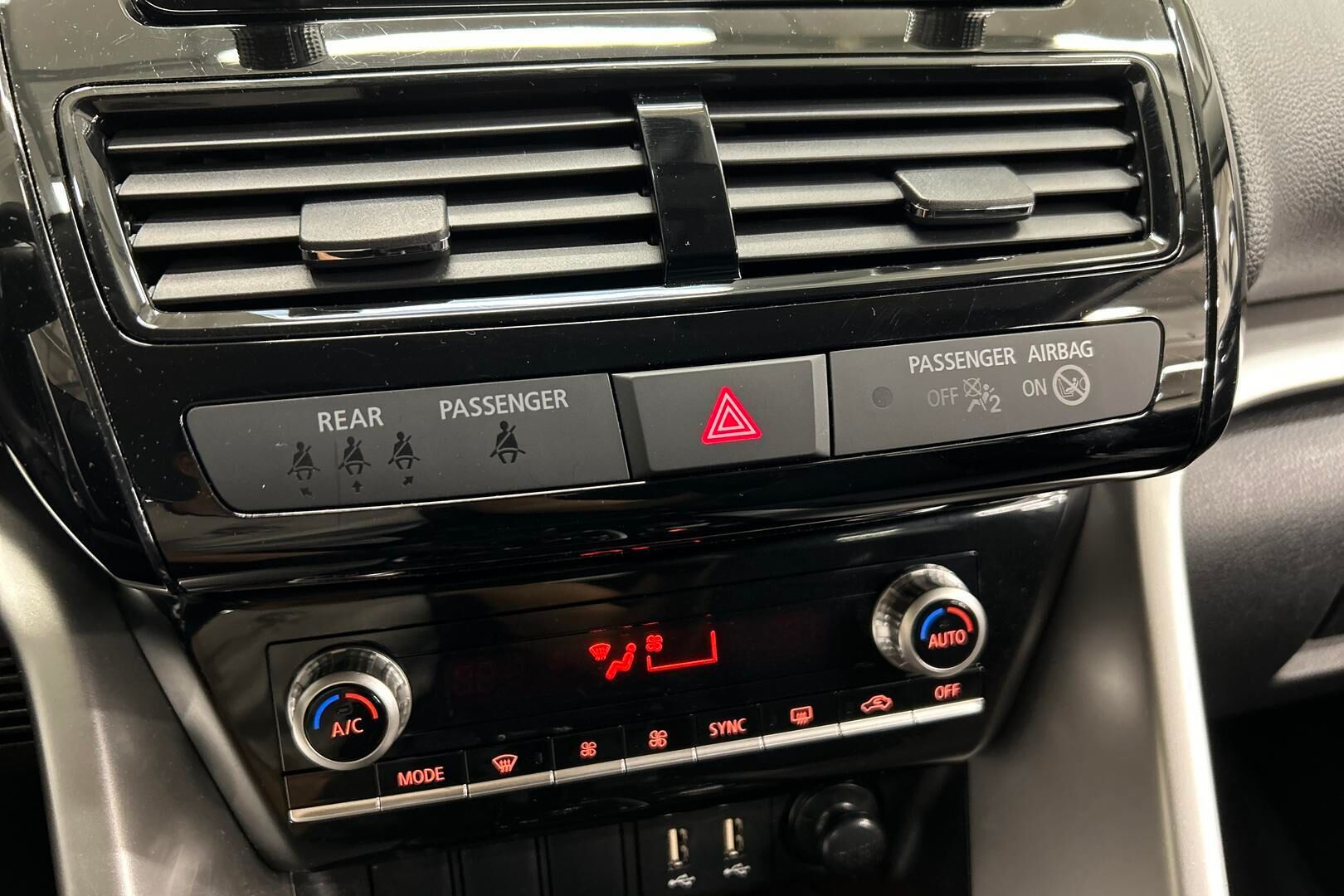 Mitsubishi Eclipse Cross iso kuva 20