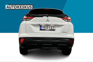 Mitsubishi Eclipse Cross esikatselu 16