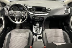 Kia Ceed esikatselu 10