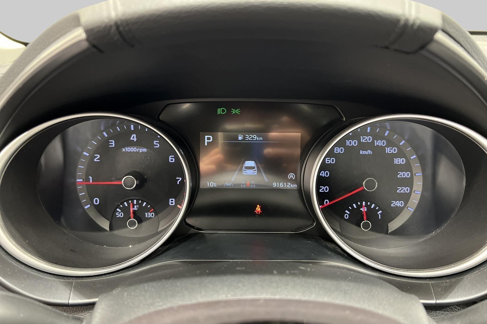 Kia Ceed iso kuva 13