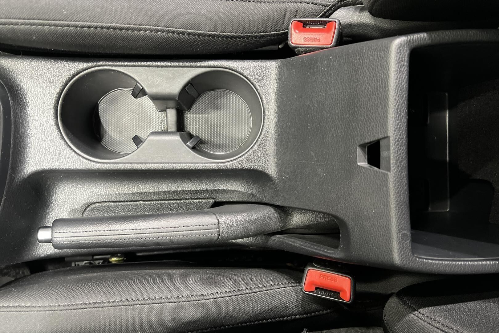 Kia Ceed iso kuva 17