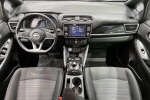 Nissan Leaf esikatselu 11