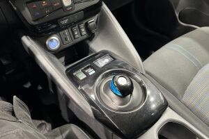 Nissan Leaf esikatselu 18