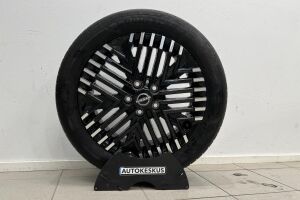 Nissan Leaf esikatselu 25