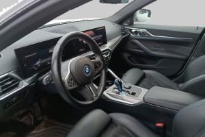 BMW i4 esikatselu 1