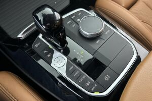 BMW X3 esikatselu 27