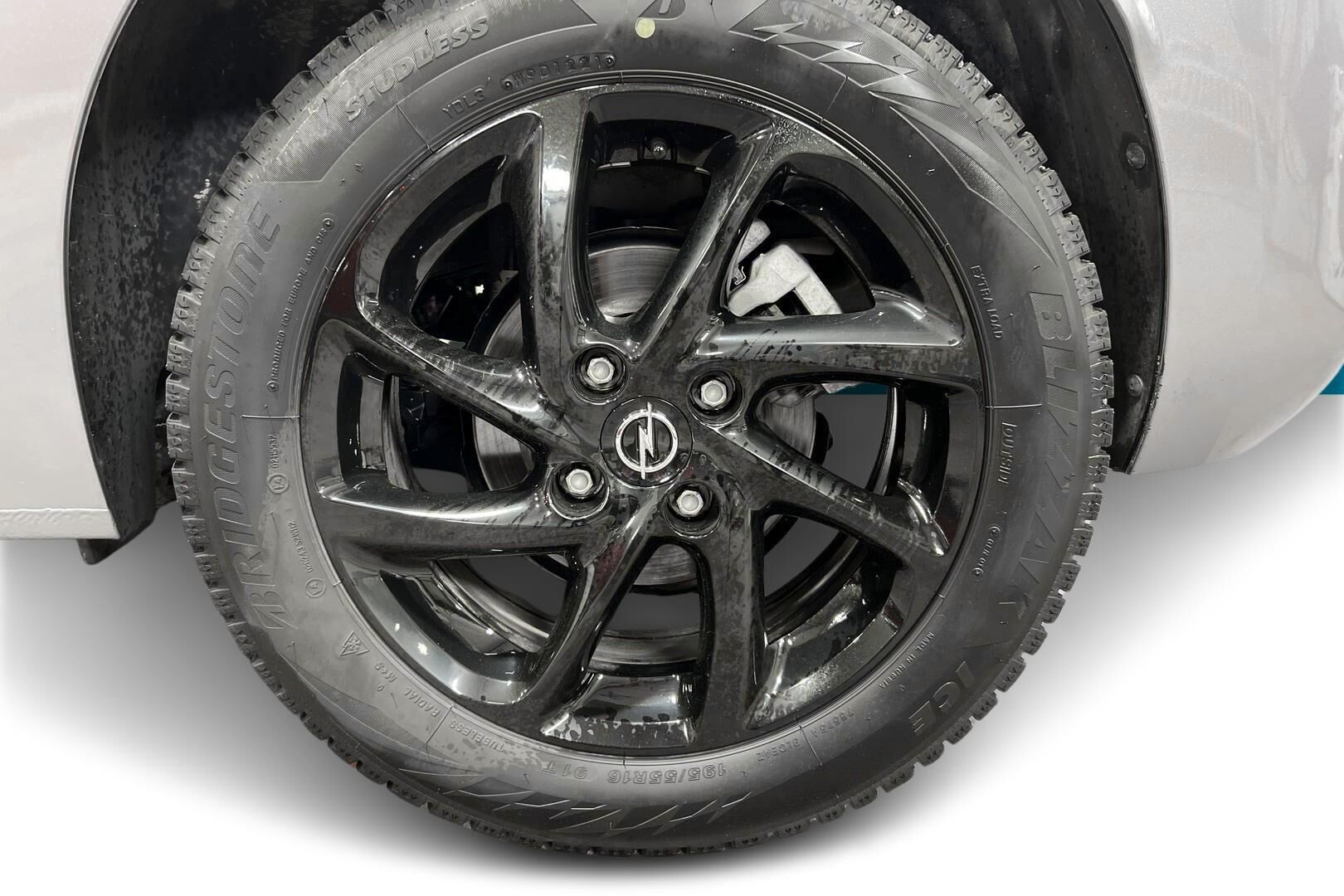 Opel Corsa iso kuva 12