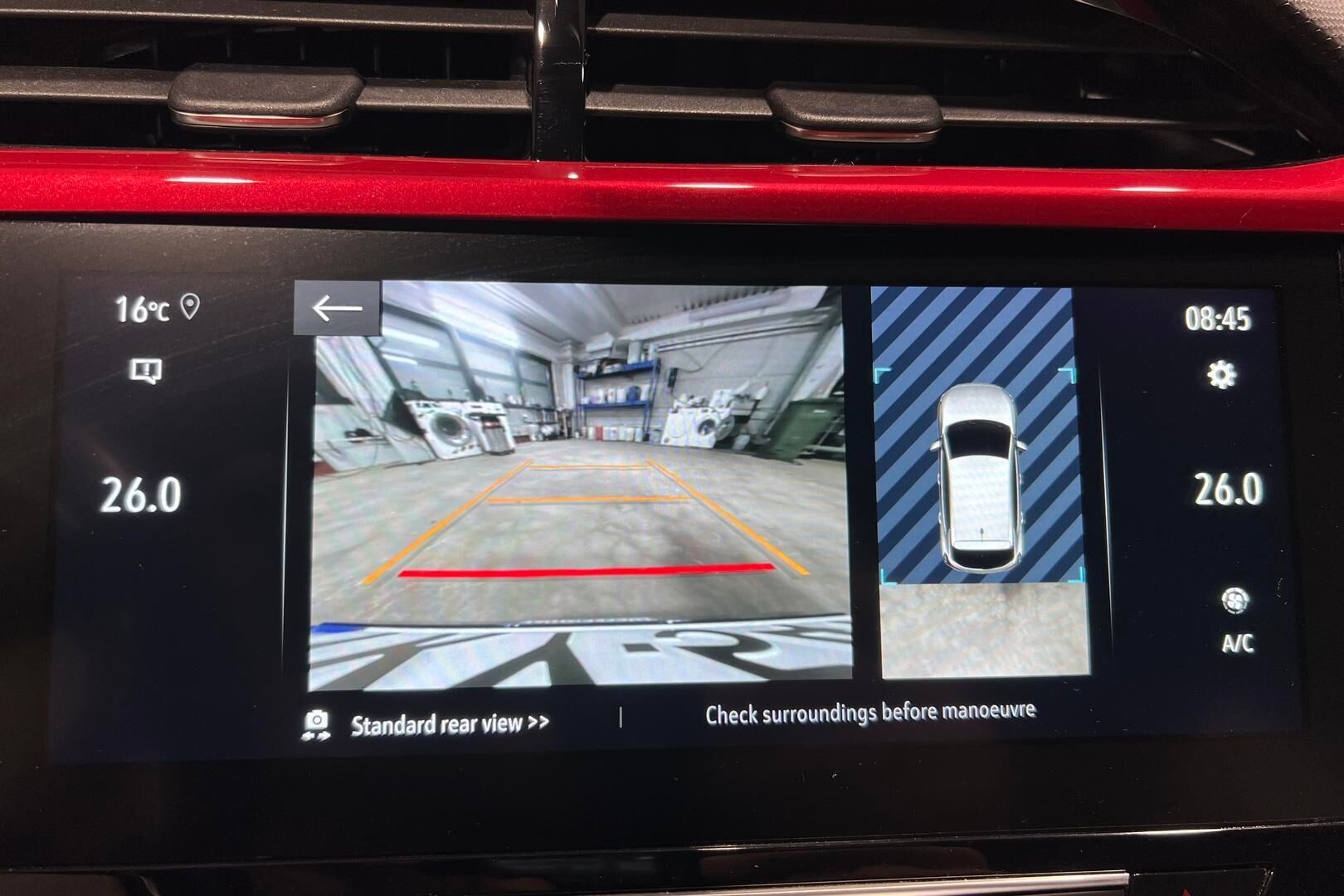 Opel Corsa iso kuva 15