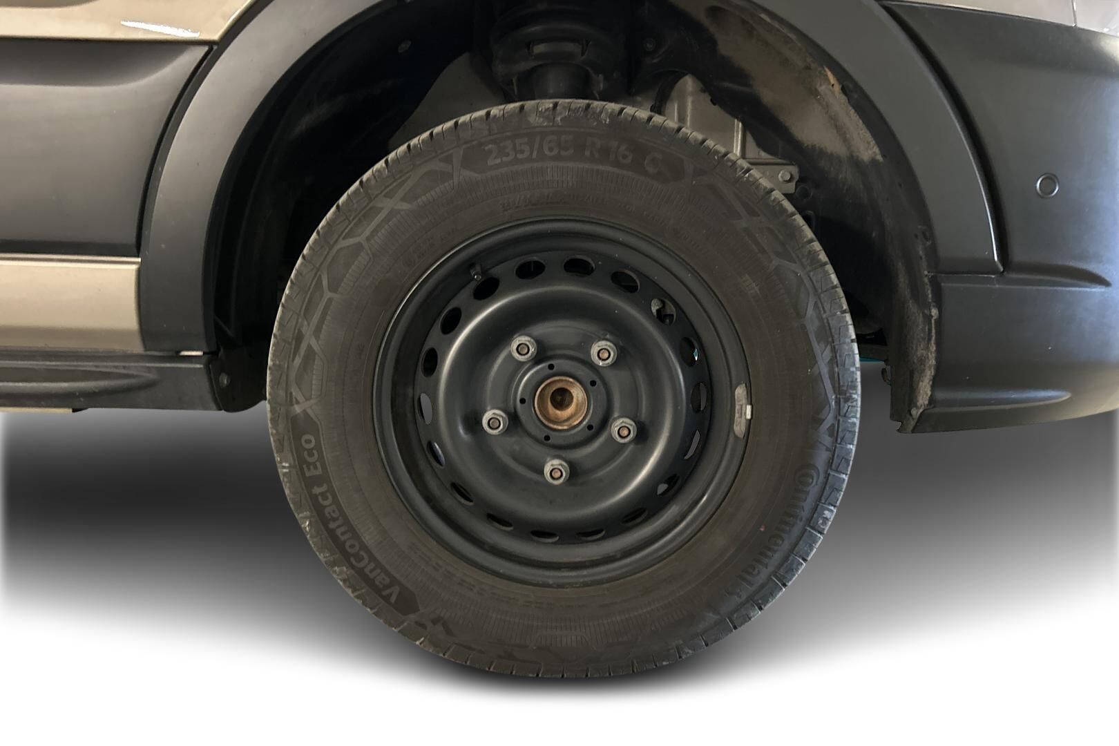 Ford Transit iso kuva 13