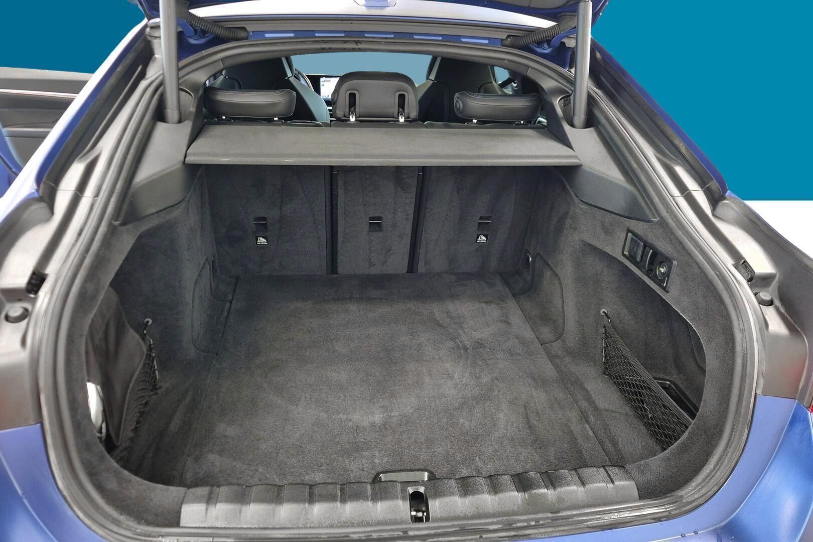 BMW I4 M50 iso kuva 12