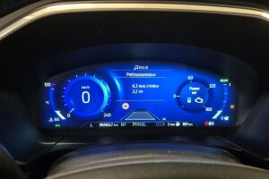 Ford Kuga esikatselu 14