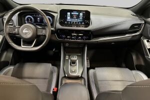 Nissan Qashqai esikatselu 11