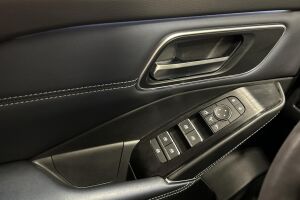 Nissan Qashqai esikatselu 21