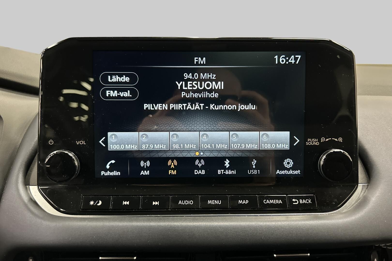 Nissan Qashqai iso kuva 24