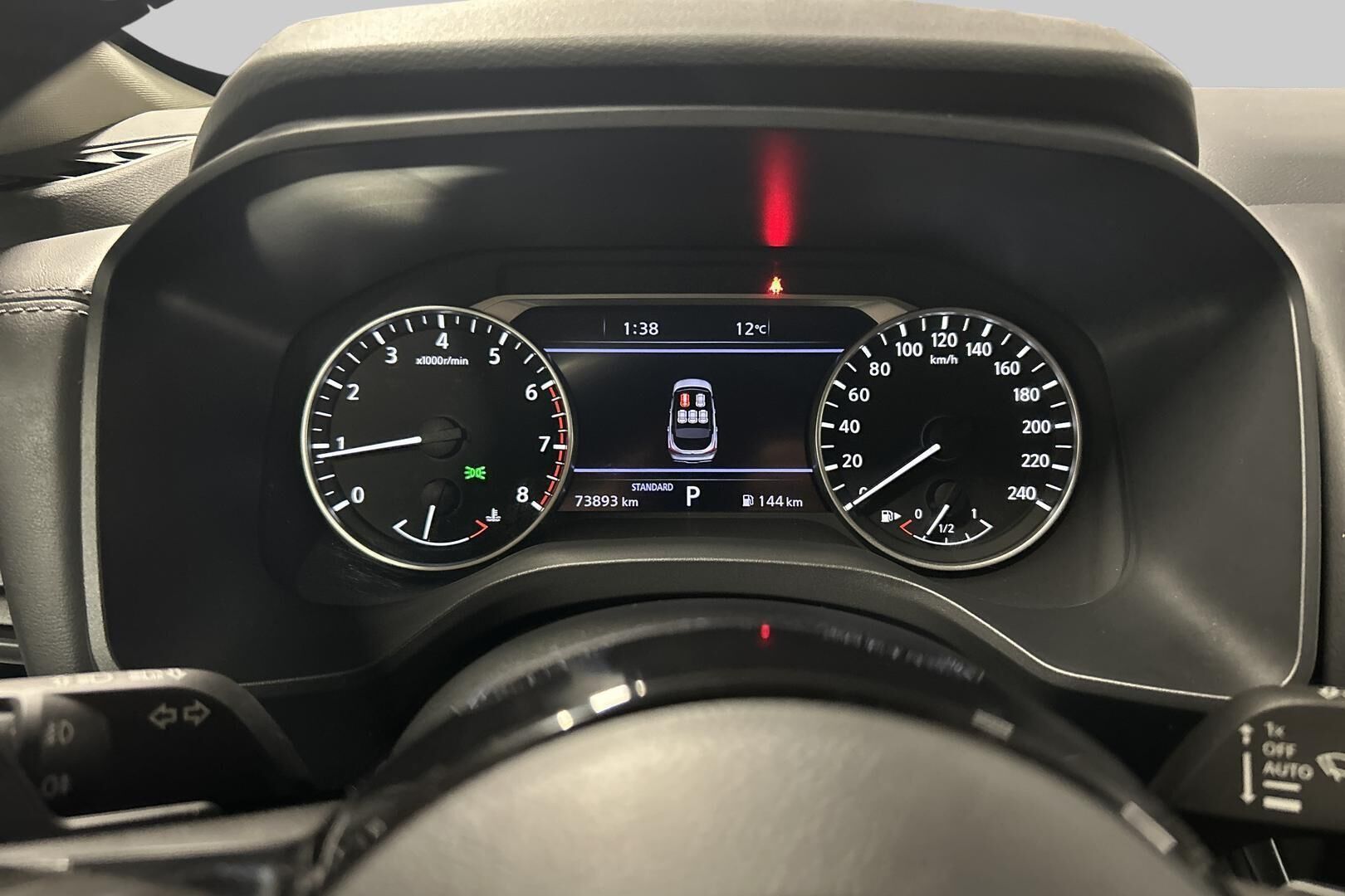 Nissan Qashqai iso kuva 34