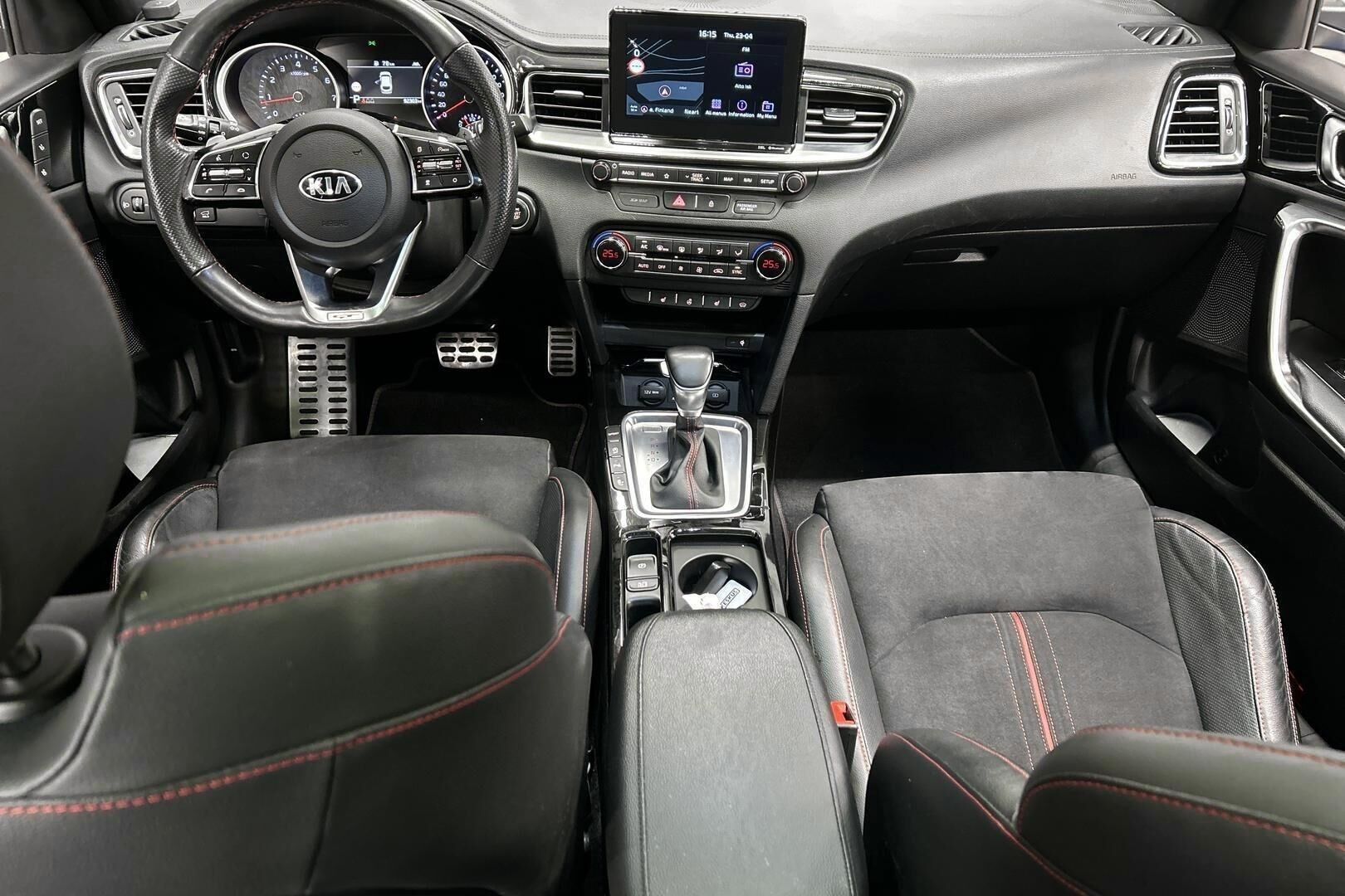 Kia ProCeed iso kuva 23