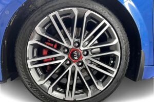 Kia ProCeed esikatselu 19